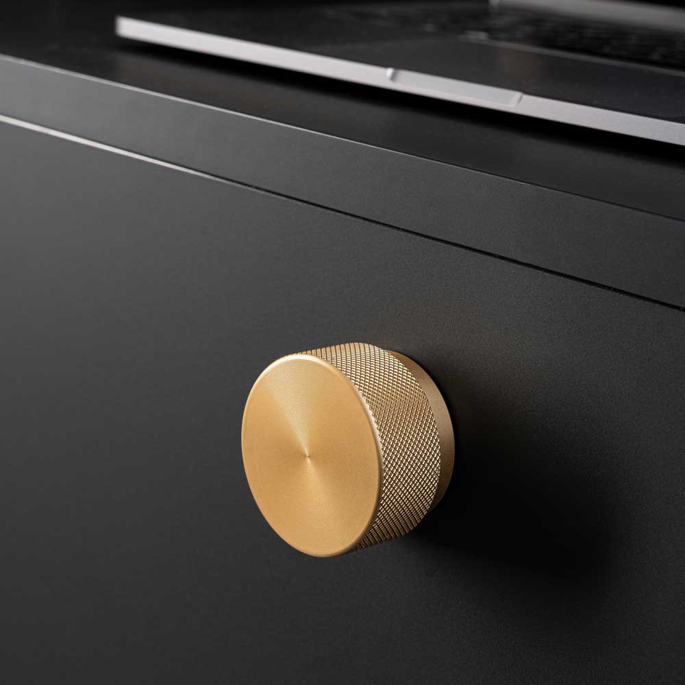 Knobs & Drawer Knobs