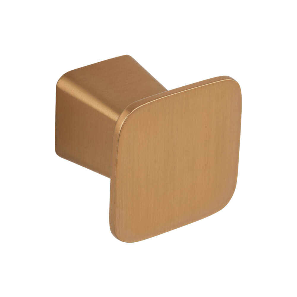 Cabinet Knob Prism - 32x32mm - Brushed Brass in the group Cabinet Knobs / Color/Material / Brass at Beslag Online (317450-11)