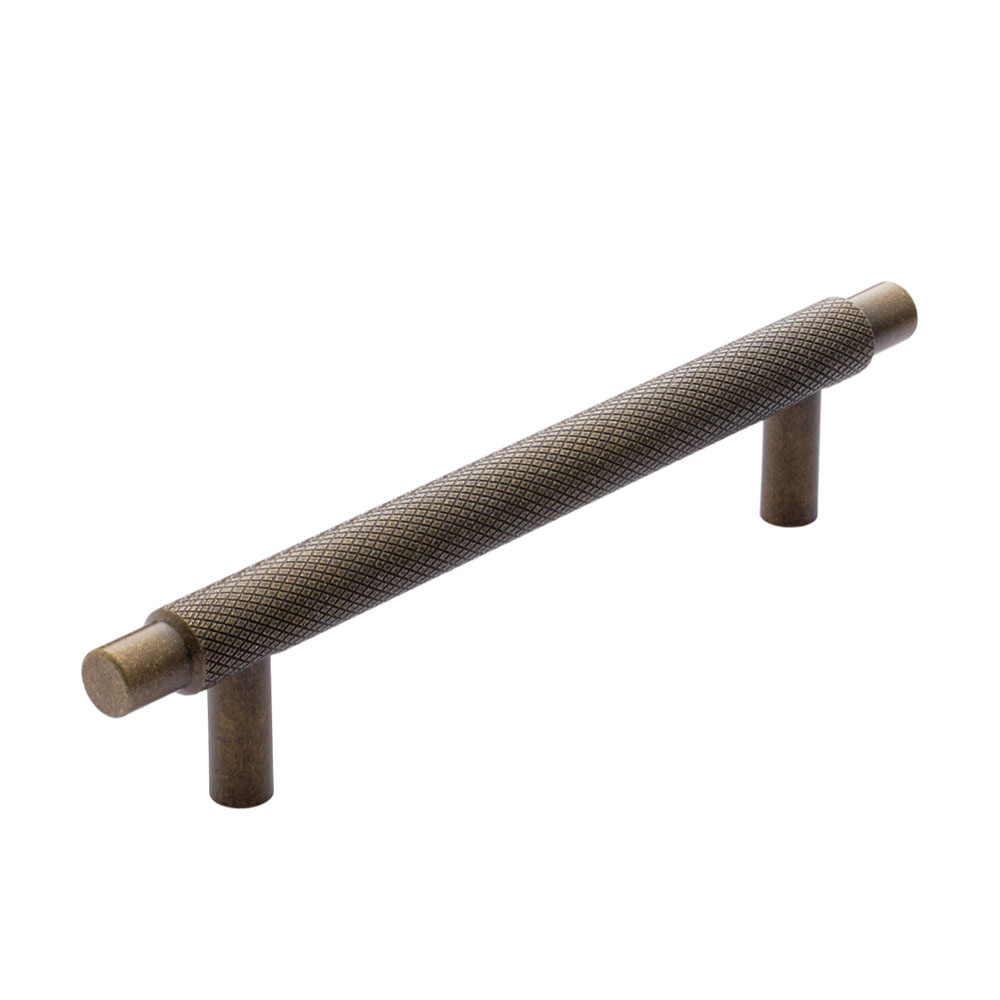 Handle Manor - 128mm - Antique Brass in the group Cabinet Handles / Color/Material / Brass at Beslag Online (351000-11)