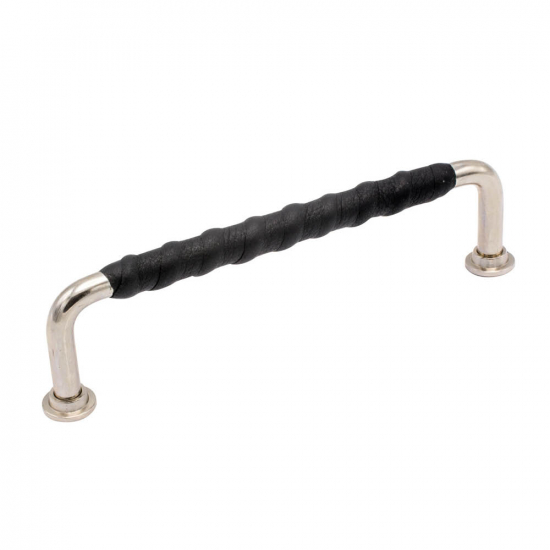 Handle 1353 - Nickel Plated/Black Leather in the group Cabinet Handles / Color/Material / Leather at Beslag Online (htg-1353-krom-svart)