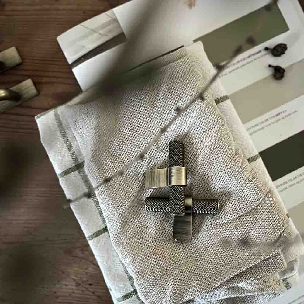 Cabinet Knob T Helix - Antique Bronze