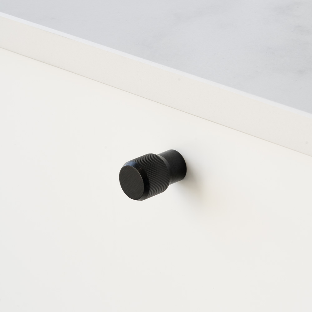 Knob Brooklyn Ø20mm - Brushed Black