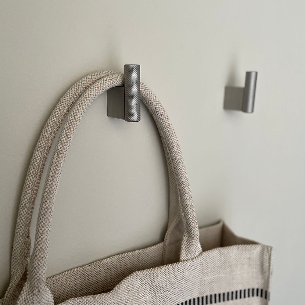 Hook Graf - Stainless Steel Finish