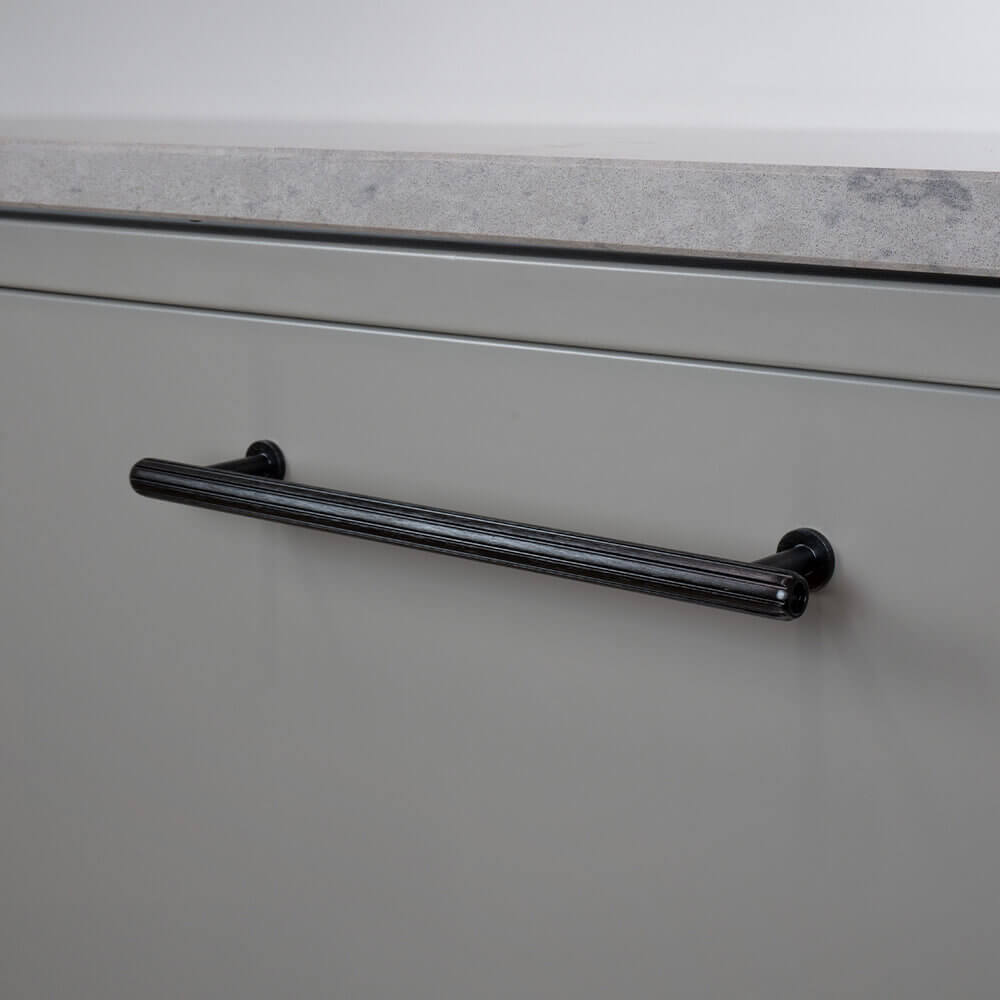 Handle Rille Mini - 160mm - Brushed Black