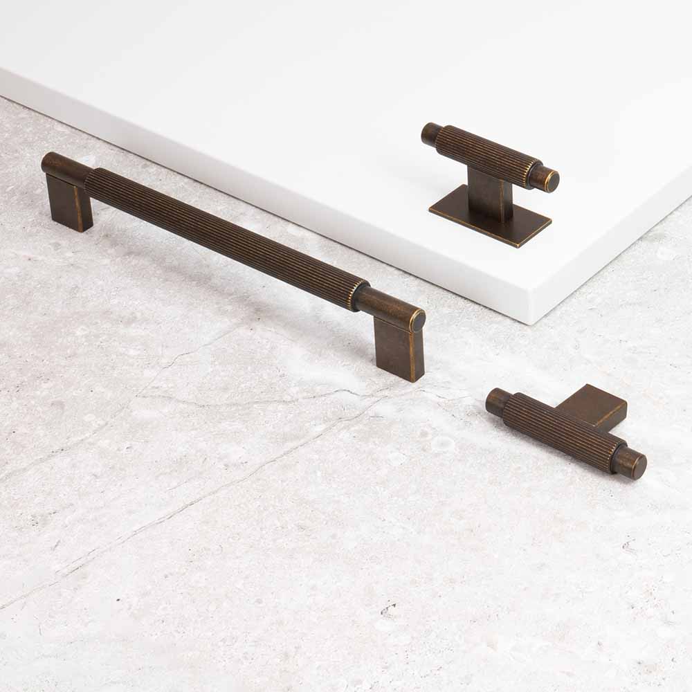 Handle Arpa - 192mm - Antique Brass