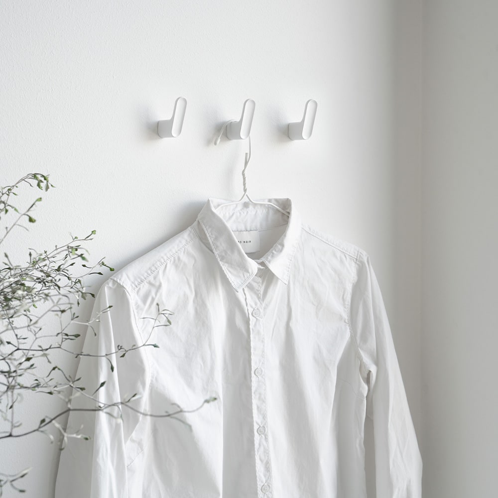 Hook Luv - Matte White