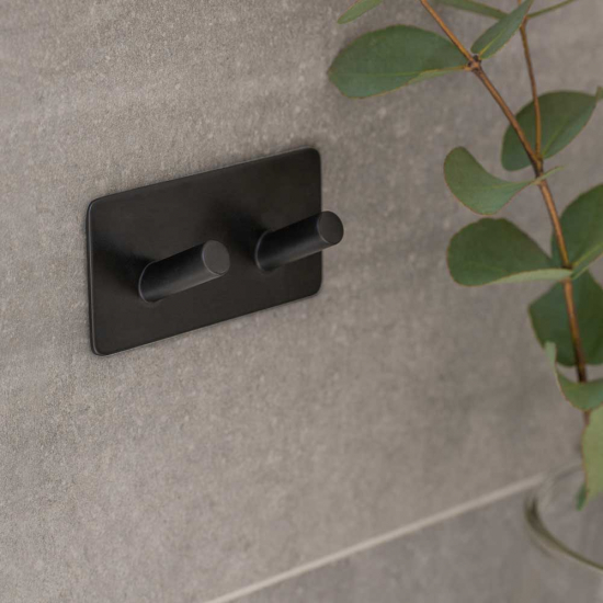 Towel Hook Base 200 1-Hook - Polished Brass