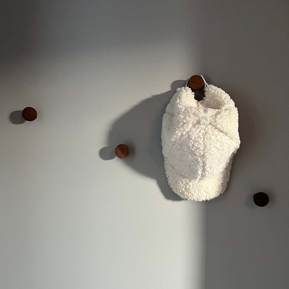 Hook Circum - Walnut