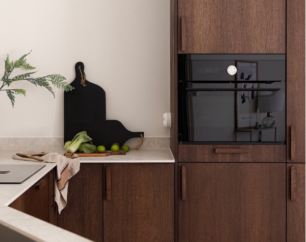Placement of handles