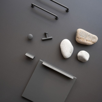 Edge Pull Handle Side - Graphite Gray
