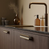 Handle Papillon -32mm - Dark Stained Oak/Matte Brass