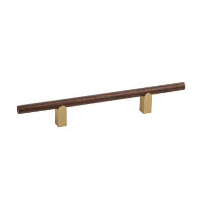 Handle Kumo Wood - Walnut/Brushed Brass in the group News at Beslag Online (317706-11-V)