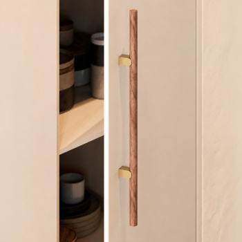 Handle Kumo Wood - Walnut/Brushed Brass