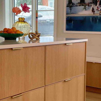 Edge Pull Handle Lip - Polished Brass
