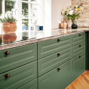 Cabinet Knob Manor Round - Antique Brass