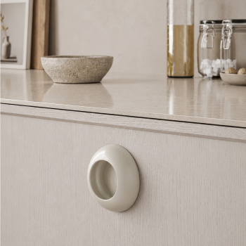 Handle Cup - 73mm - Glossy Dusty Creme
