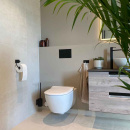 Base 200 Toilet Roll Holder - Matte Black