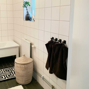 Towel Hook Base 210 1-Hook - Matte Black