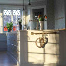 Kitchen Rail Aveny - 600mm - Complete - Polished Untreated Brass