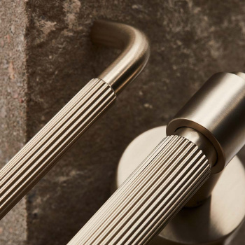 Handle Helix Stripe - Stainless Steel Finish